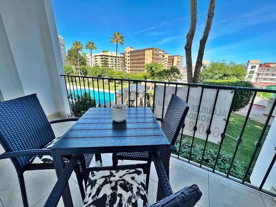 Luminoso Y Espacioso Apartamento De Playa! Apartment Fuengirola Spain